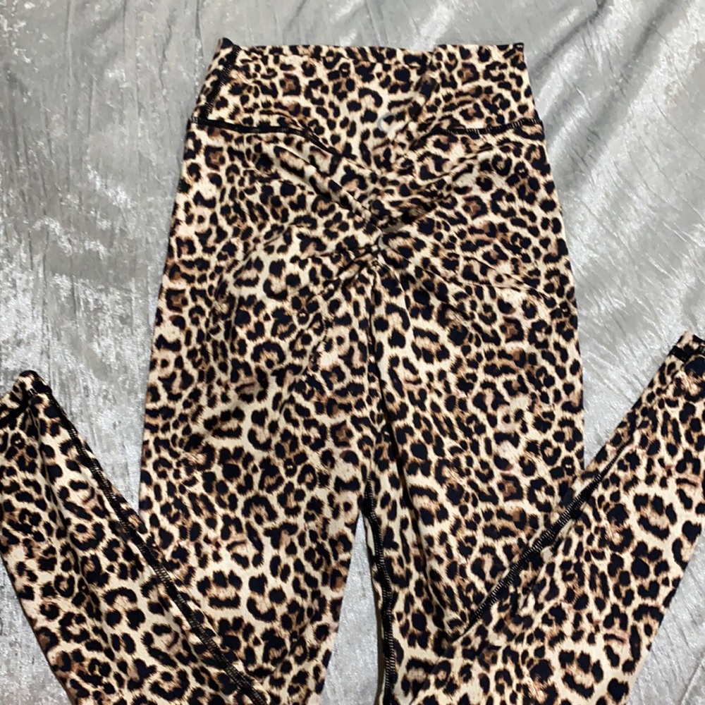 Leopard Print Leggins